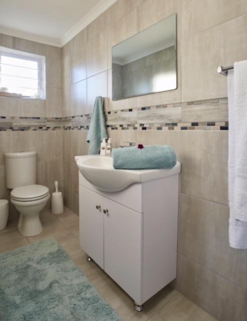 C-Pampoentjie Apartment สตรุยส์บาย ภายนอก รูปภาพ